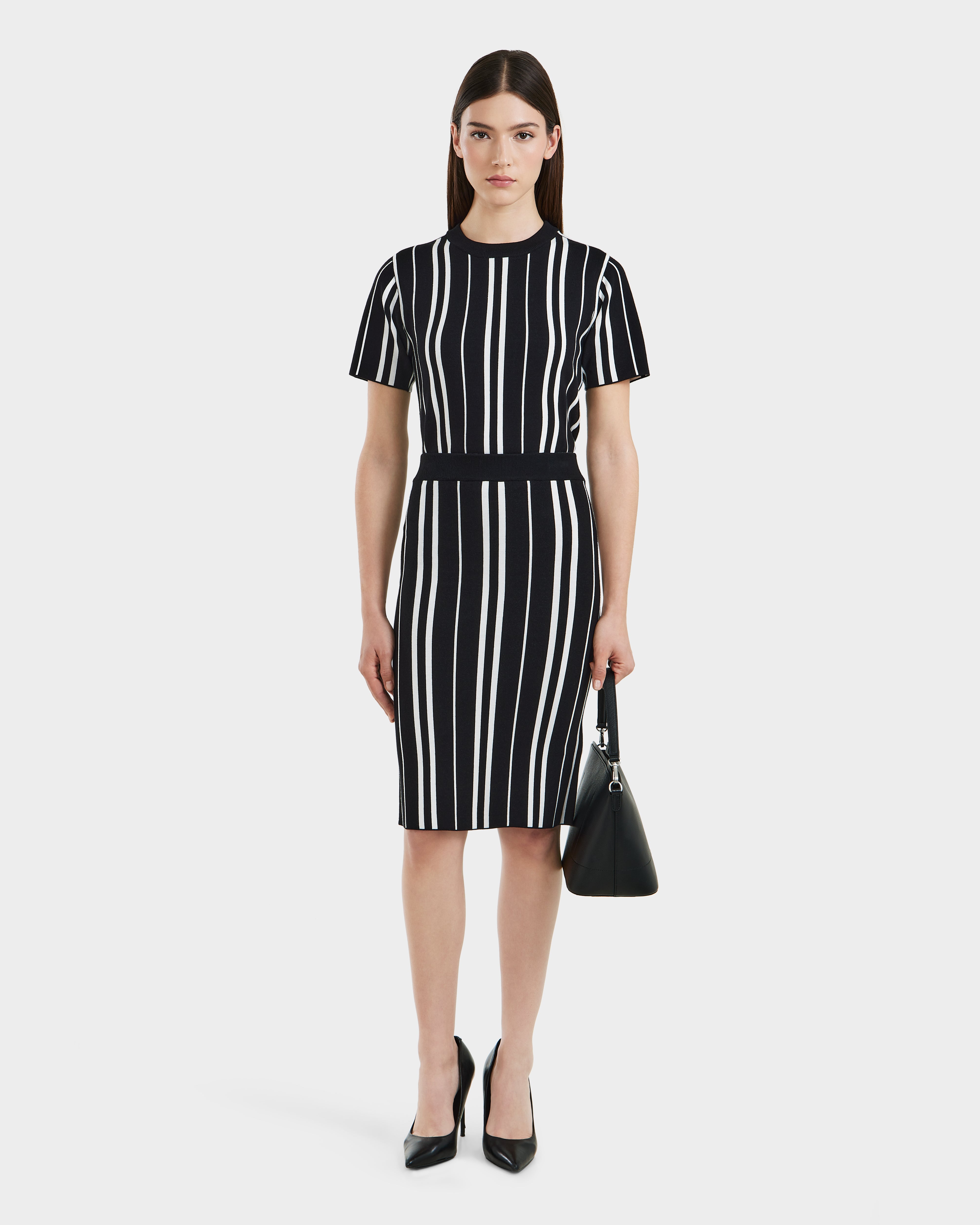 ANGELA - 8525006 Black