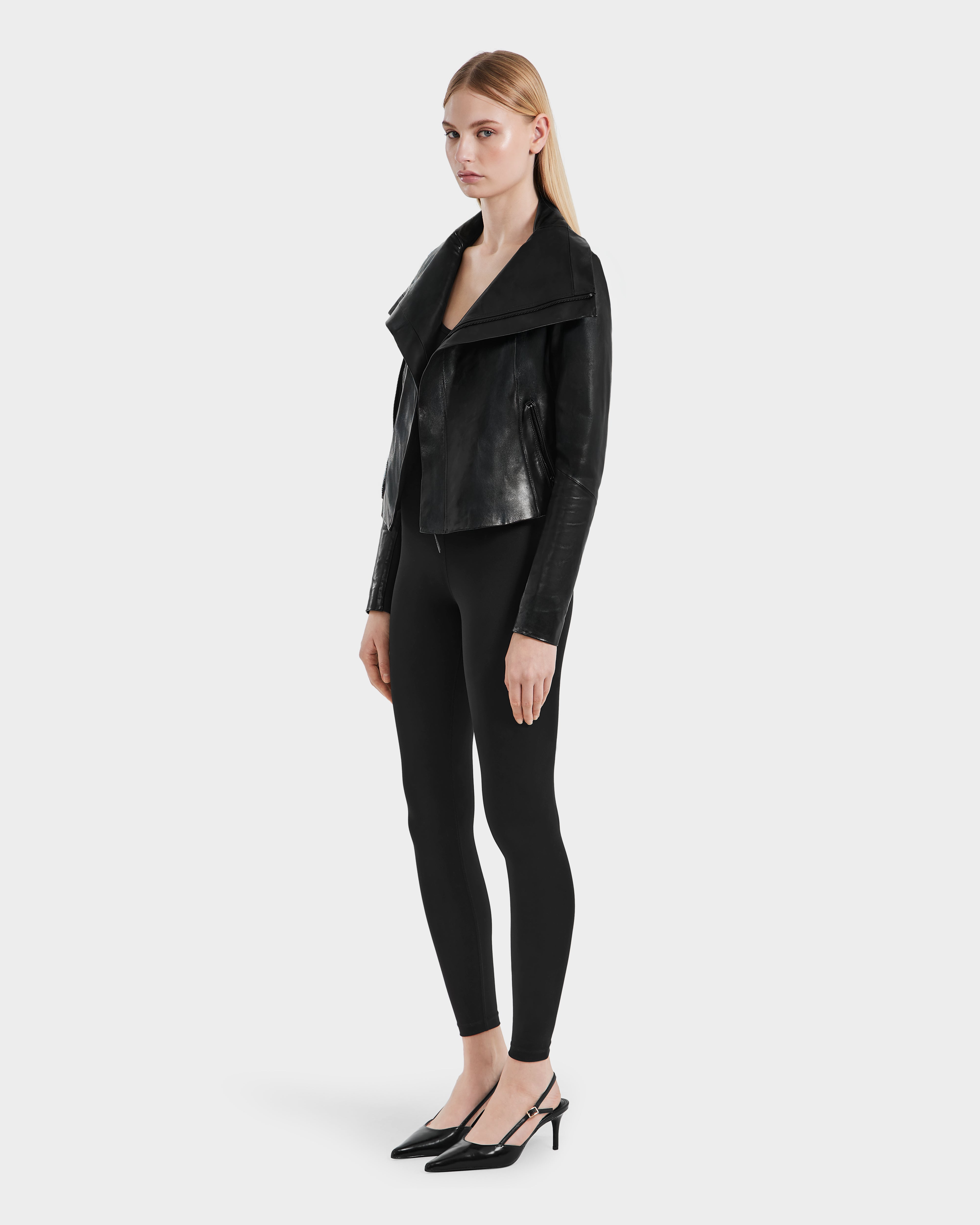 AVRIL - 8124561 Black
