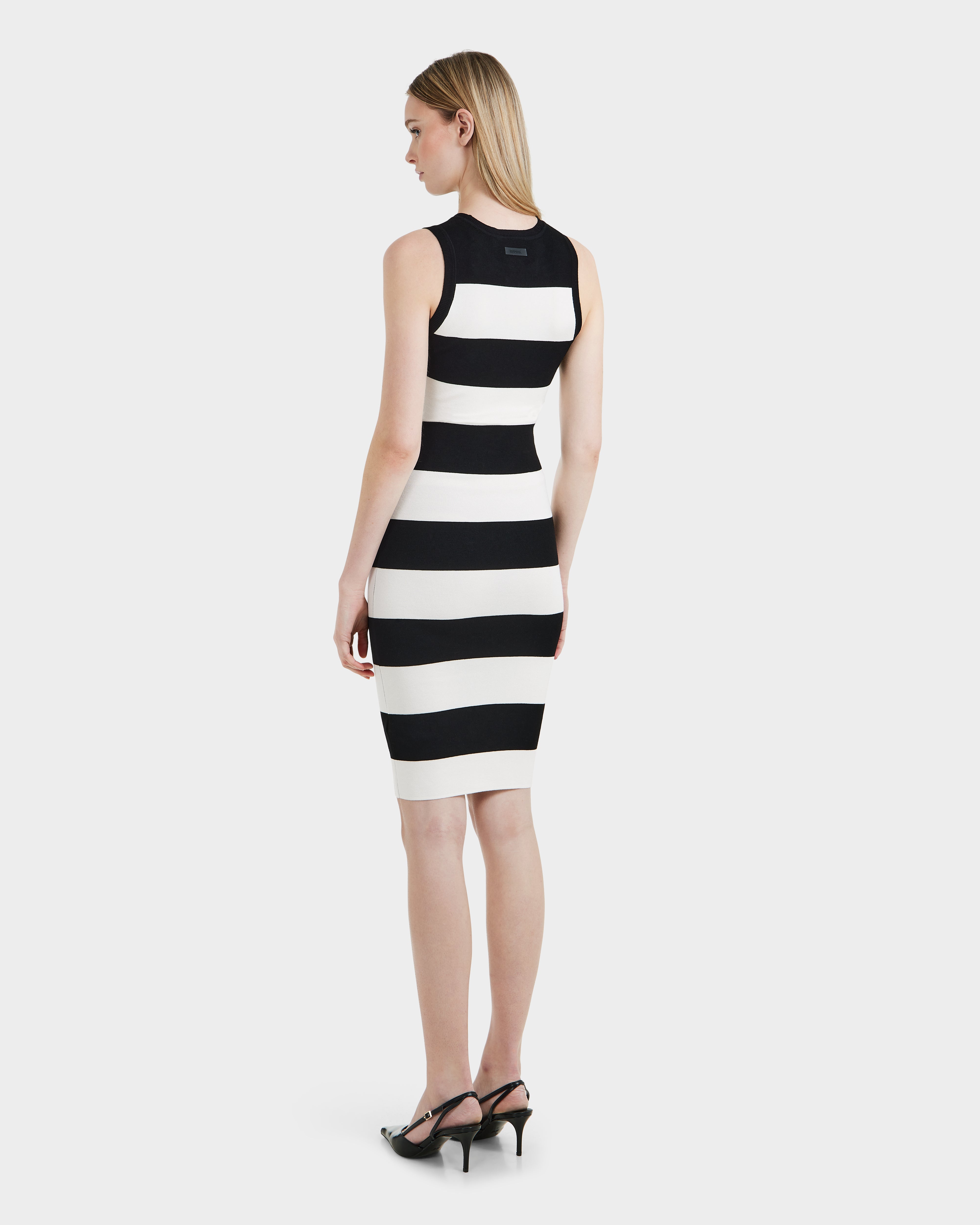 VICTORIA - L523035 Black